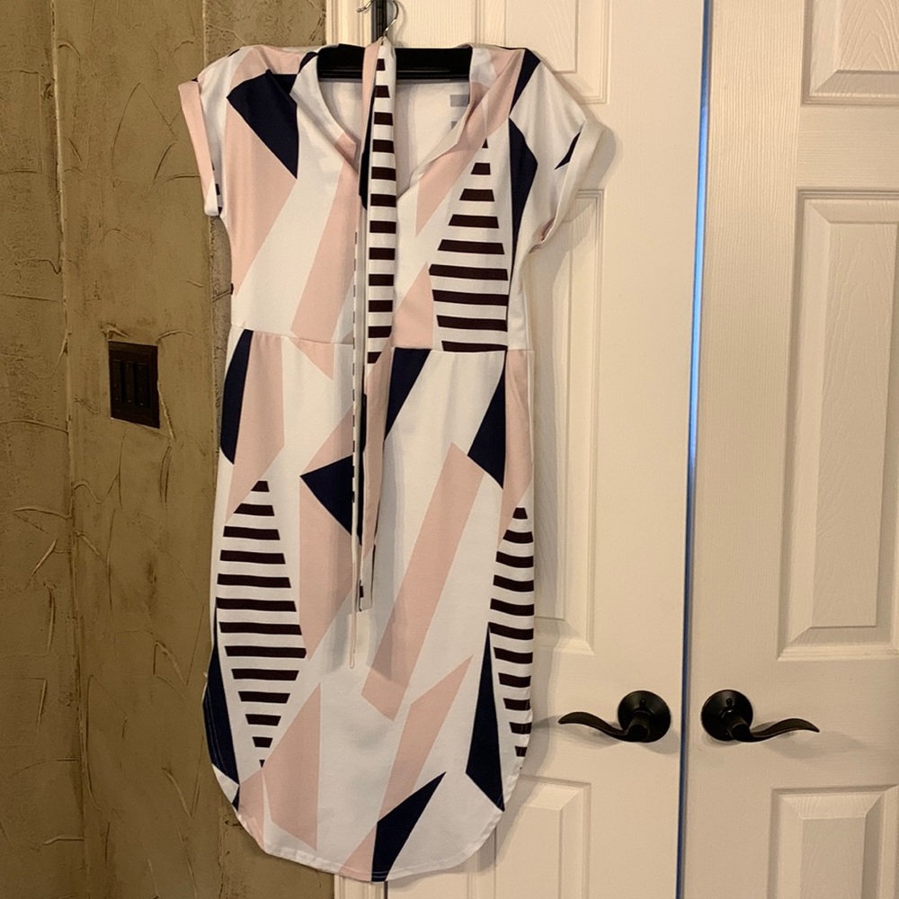Womens printed cap sleeved dress